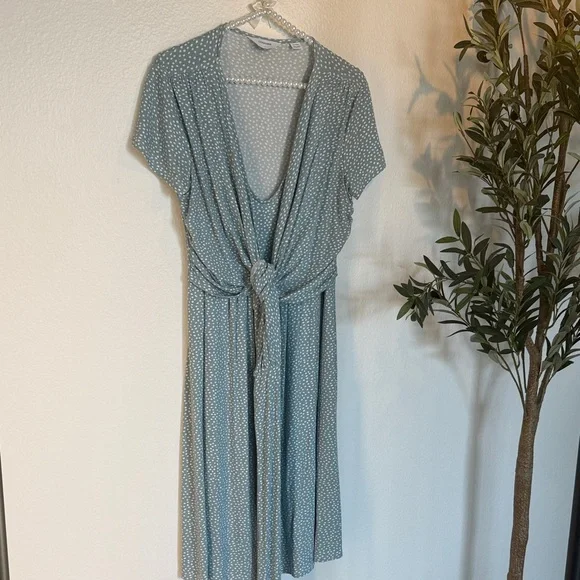 Seraphine Blue Wrap Midi Dress - Picture 7 of 11